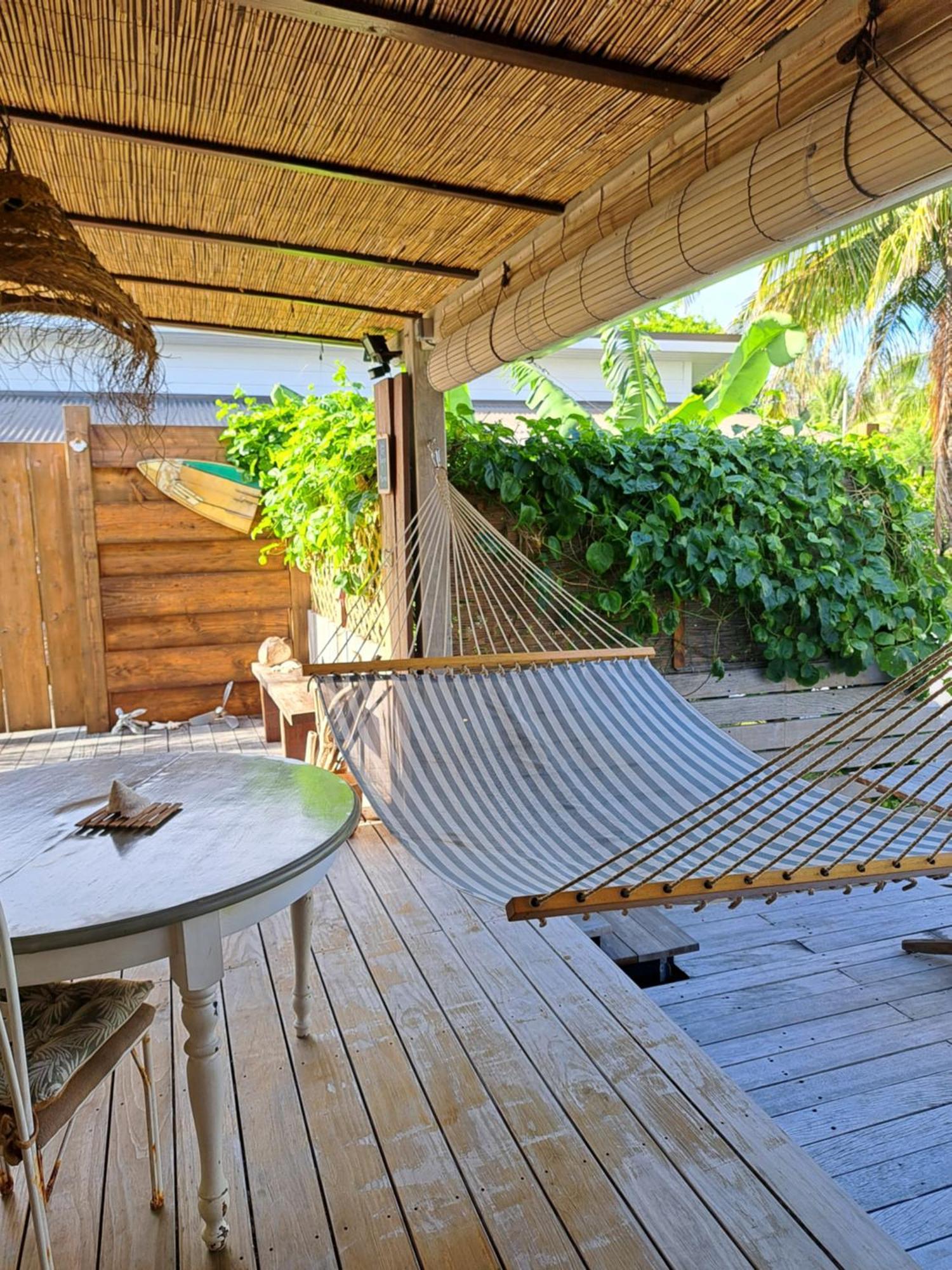 Breeze Ocean Bungalow Муреа Екстер'єр фото